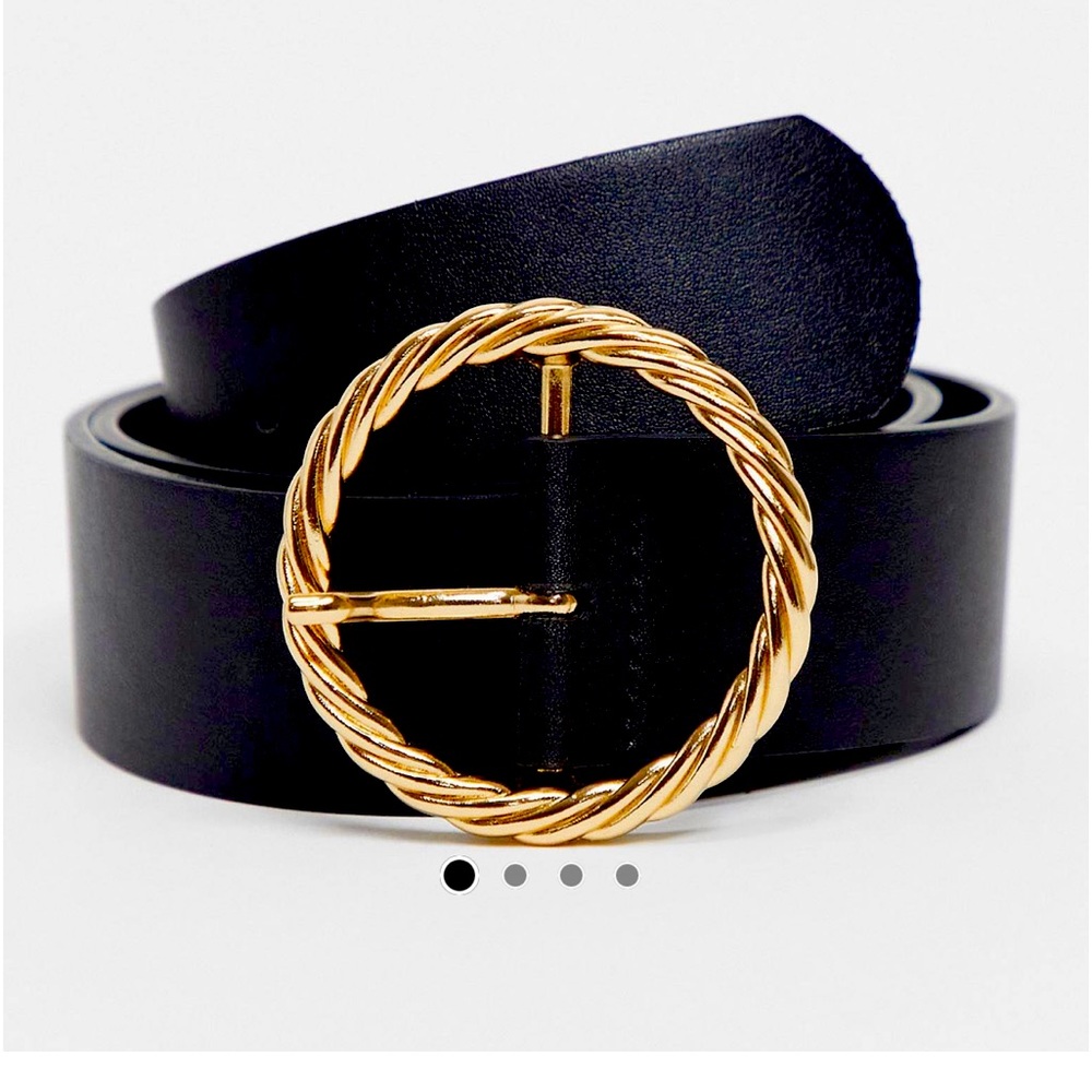 Simple Belt with Gold Circle